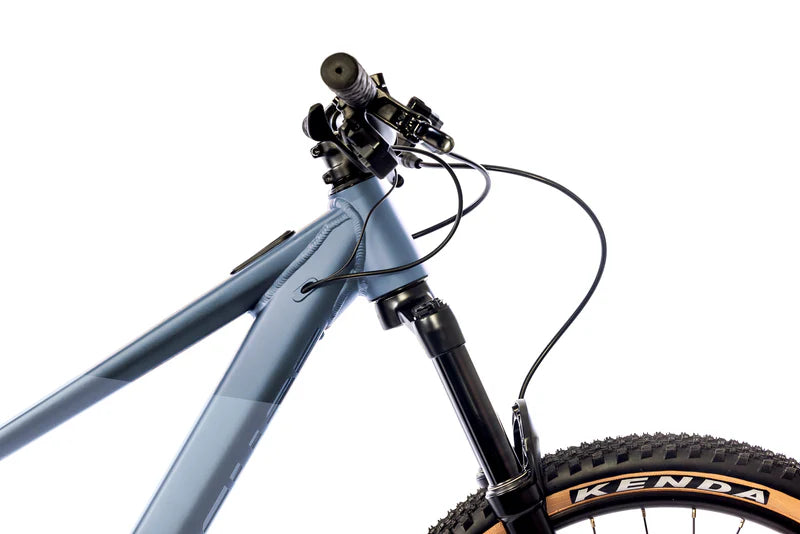 eightshot loamer 24 sininen nuorten lasten sähkömaastopyörä