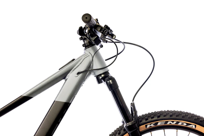 eightshot loamer 24 harmaa sähköpyörä